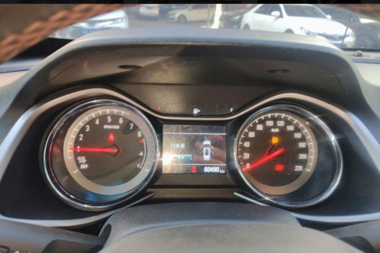 雪佛兰 沃兰多 2020款 轻混 Redline 530T 自动纵享版（5+2款）中控内饰15