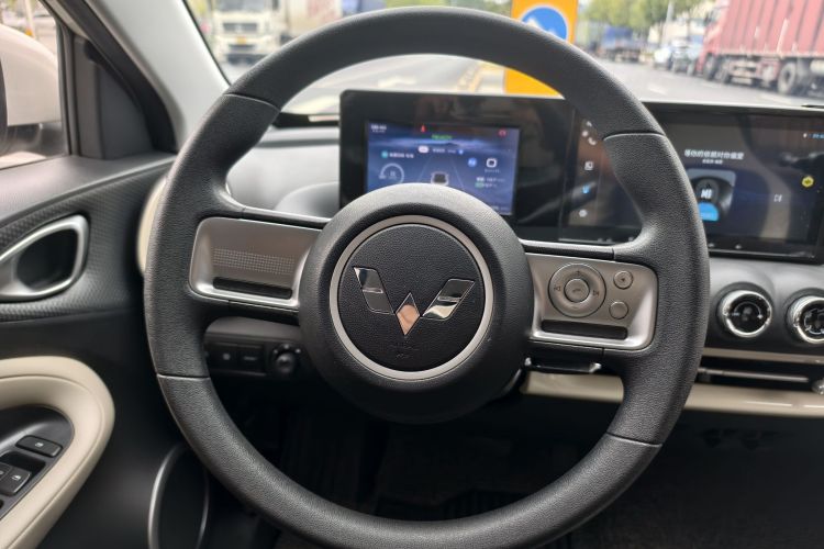 五菱汽车 五菱缤果 2024款 203km 轻享款中控内饰7006