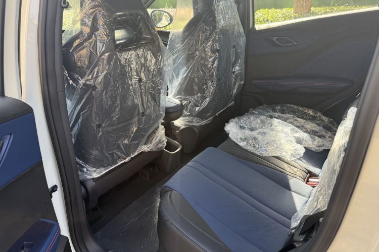 比亚迪 海鸥 2025款 智驾版 305km 活力版中控内饰7003