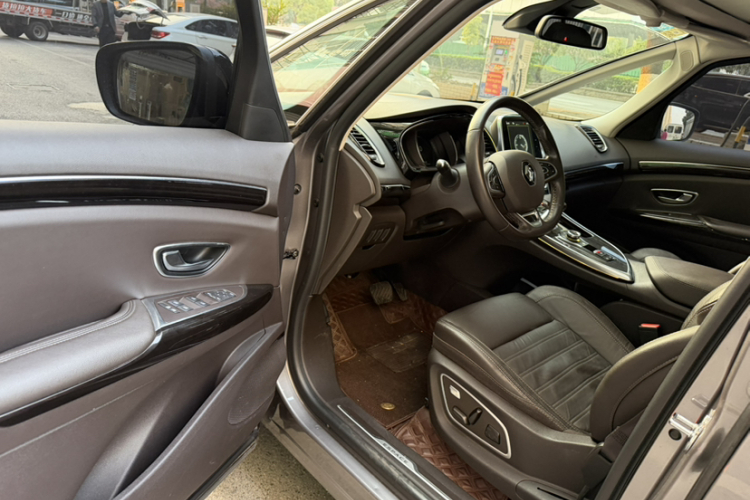 雷诺 Espace经典 2018款 TCe 300 旷逸版中控内饰7006