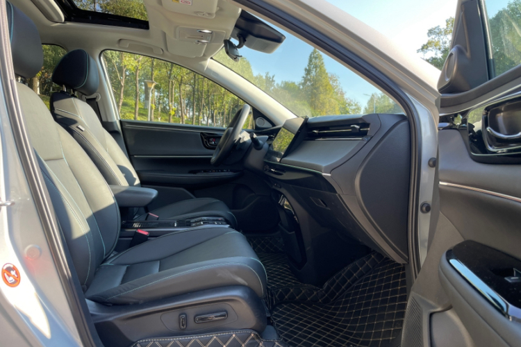 本田 e:NP2 极湃2 2024款 进阶版中控内饰7003