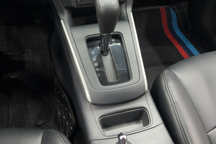 日产 轩逸 2024款 经典 1.6XE CVT舒适版局部细节18