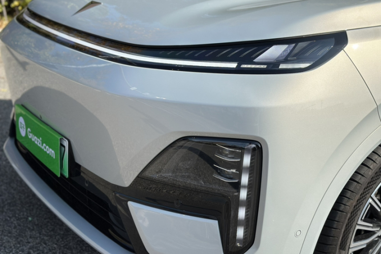 深蓝汽车 深蓝S09 2025款 四驱Ultra+ 高定版局部细节36