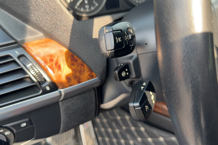 宝马X5(进口) 2011款 xDrive35i 领先型局部细节9007