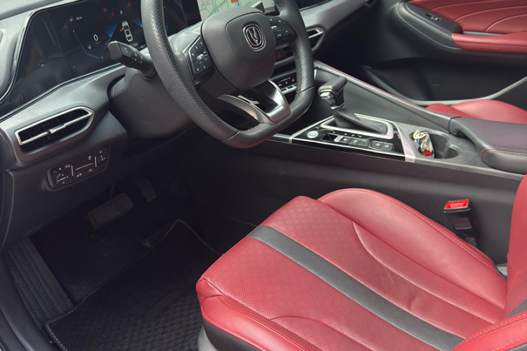 长安 逸动 2021款 PLUS 蓝鲸NE 1.4T GDI DCT旗舰型中控内饰7001