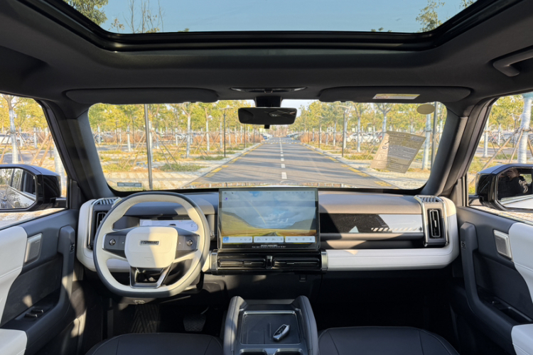 奇瑞iCAR 03T 2024款 520km 两驱长续航版中控内饰7009