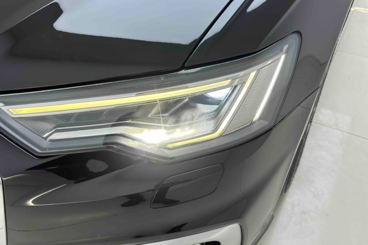 奥迪A6L 2021款 40 TFSI 豪华动感型局部细节36