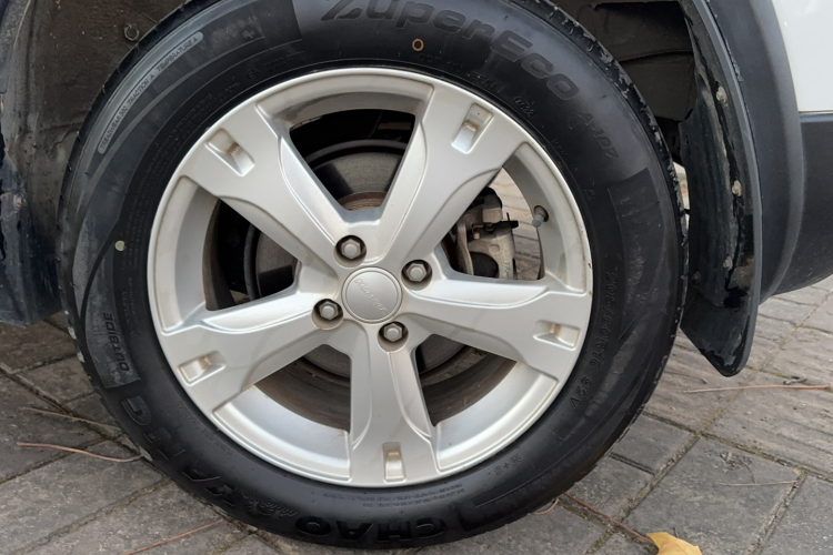 哈弗H1 2017款 红标 1.5L AMT舒适型车身外观6007