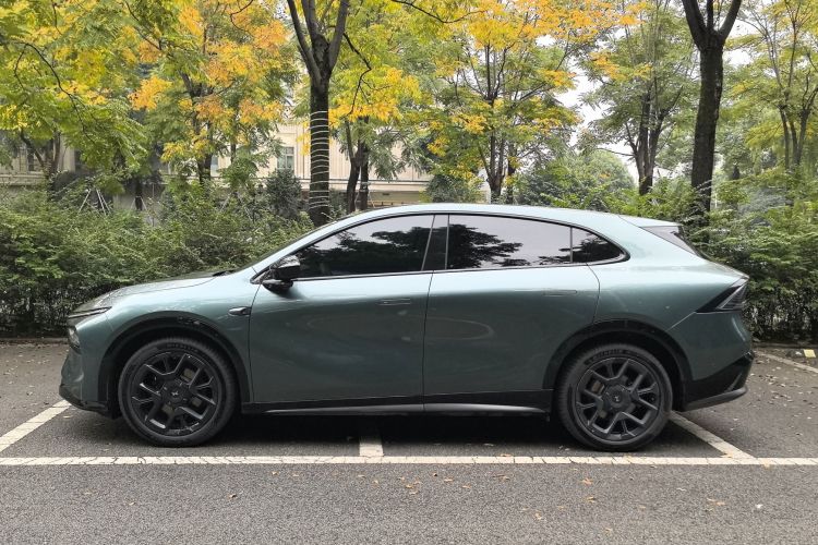 小鹏G7 2025款 702 超长续航 Ultra车身外观6005