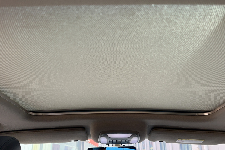 众泰T700 2017款 1.8T 双离合尊贵型中控内饰7006