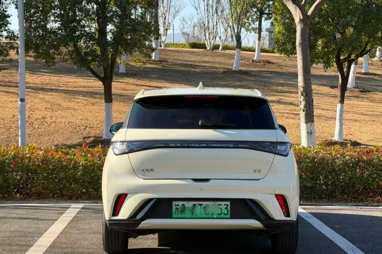 比亚迪 海豚 2025款 420km 时尚版车身外观6005