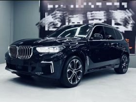 宝马X5 2022款 改款 xDrive 40Li M运动套装
