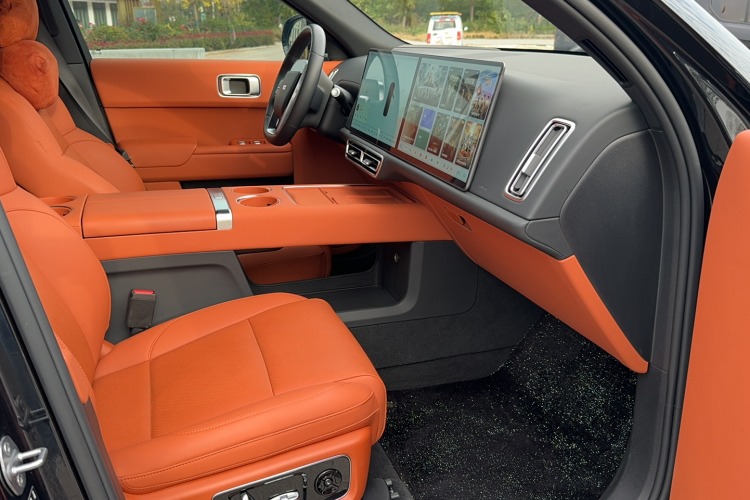 理想汽车 理想L9 2024款 Pro中控内饰7003