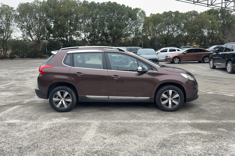 标致2008 2014款 1.6L 自动领航版车身外观6003