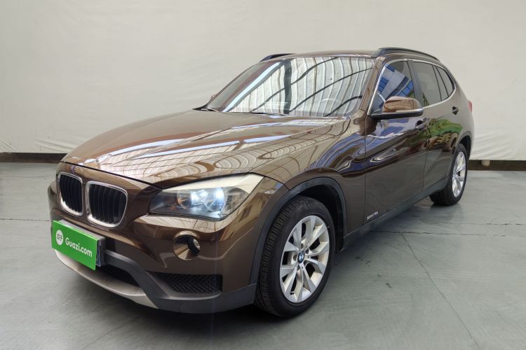 宝马X1 2013款 sDrive18i 时尚型车身外观1