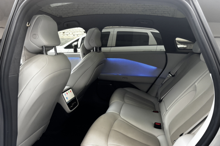 小鹏P7+ 2024款 长续航 Max中控内饰7002