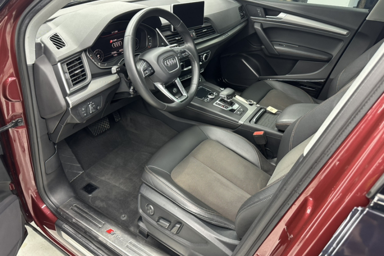 奥迪Q5L 2018款 45 TFSI 尊享时尚型 国V车身外观6014