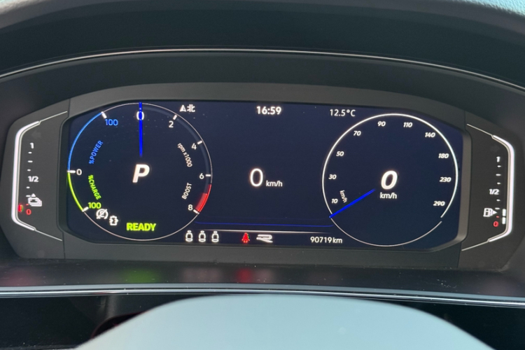 大众 帕萨特新能源 2023款 430PHEV 混动精英版中控内饰15