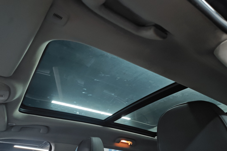 Jeep 指南者 2017款 200T 自动家享版局部细节22