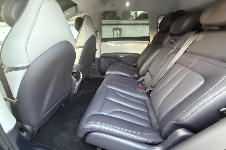 智己汽车 智己LS7 2023款 90kWh Elite后驱版车身外观6007