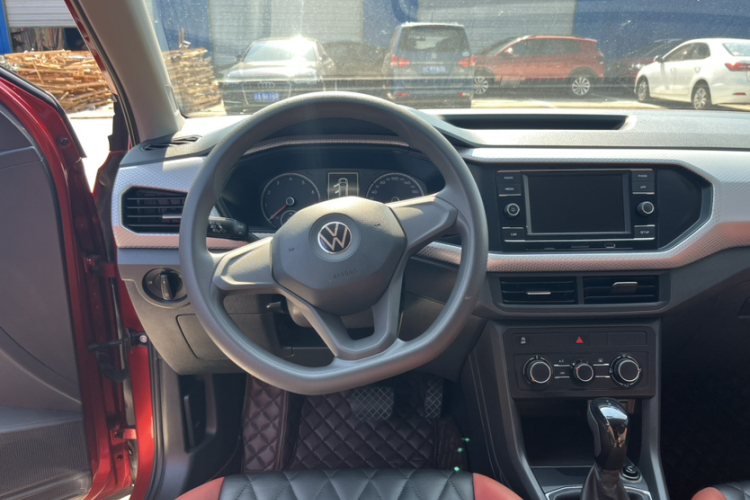 大众 探影 2020款 1.5L 自动 尚中控内饰7002