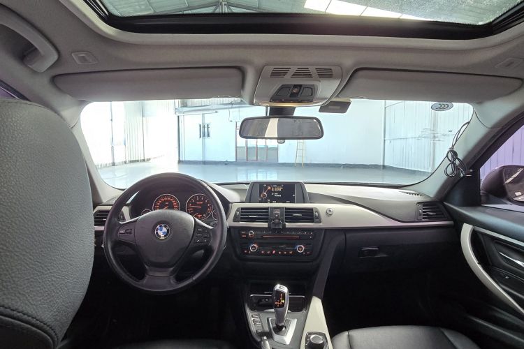 宝马3系 2015款 320Li 超悦版时尚型中控内饰7003