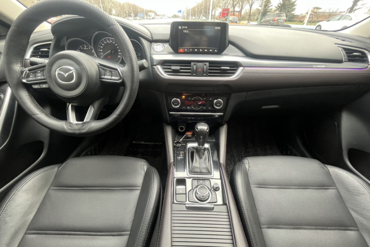 马自达 阿特兹 2018款 2.5L 蓝天运动版 国V中控内饰7001