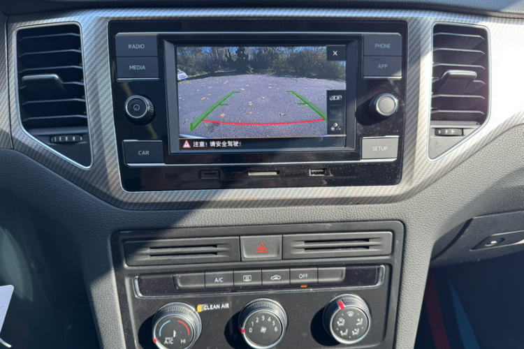 大众 高尔夫·嘉旅 2020款 280TSI 自动好奇型中控内饰7003