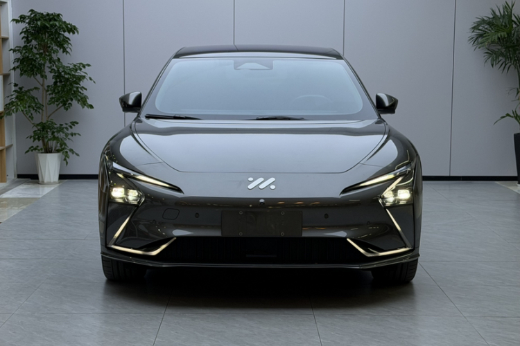 智己汽车 智己L7 2022款 Dynamic车身外观6005