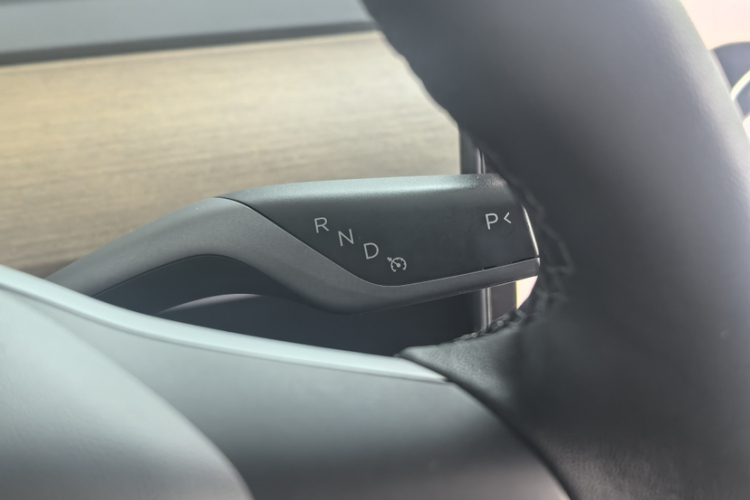 特斯拉 Model 3 2022款 后轮驱动版中控内饰7006