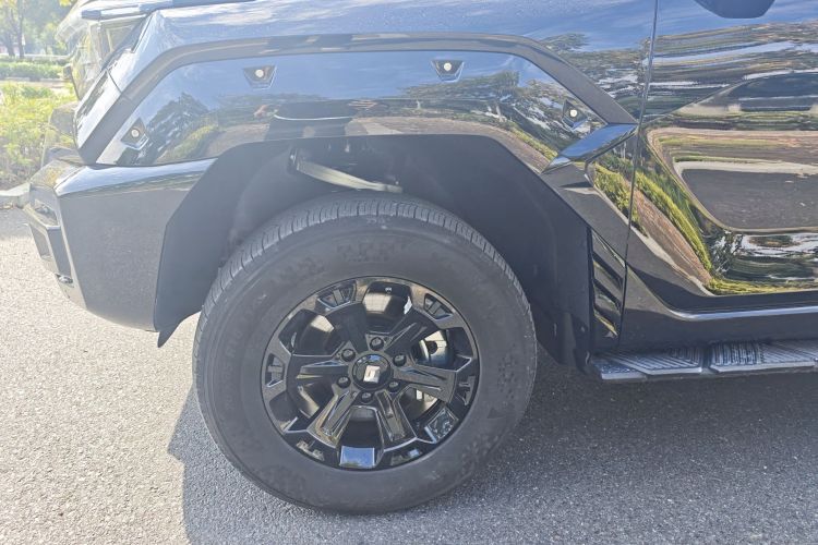 坦克400 2025款 2.0T 汽油版车身外观6006