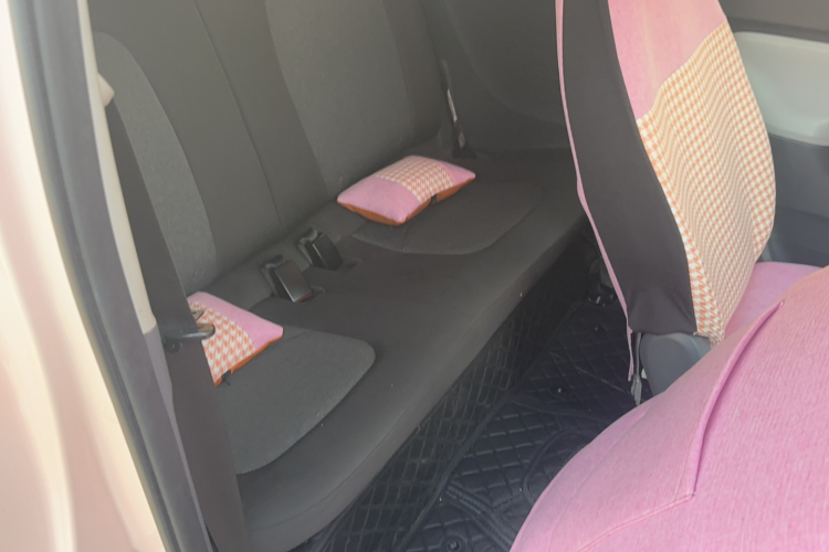 五菱汽车 宏光MINIEV 2021款 马卡龙臻享款 三元锂中控内饰7002