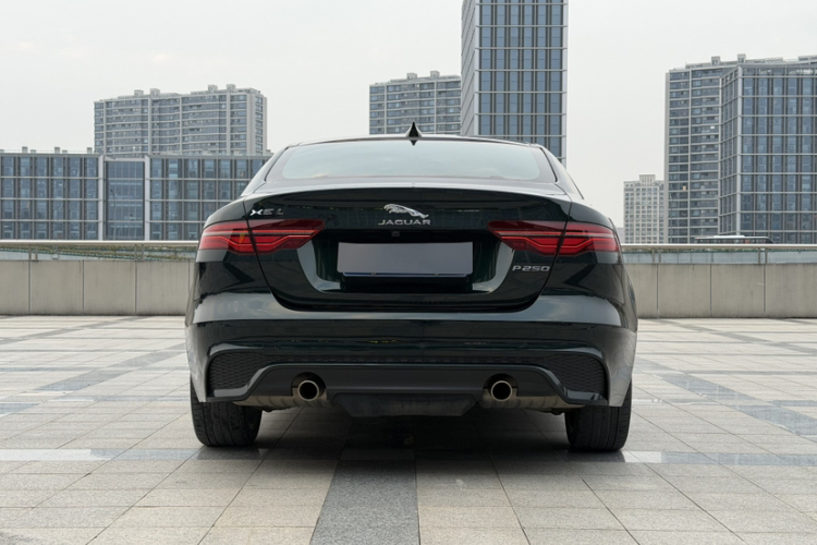 捷豹XEL 2022款 2.0T 250PS R-DYNAMIC S进取运动版车身外观6005