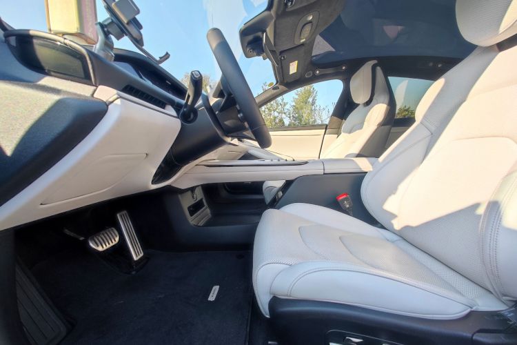 小米汽车 小米SU7 2024款 四驱超长续航高阶智驾Max版中控内饰7002