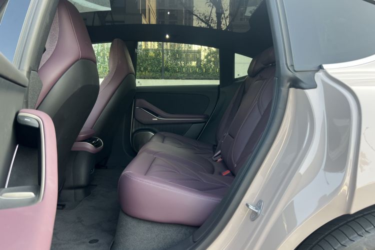 蔚来ET5 2025款 75kWh中控内饰7002