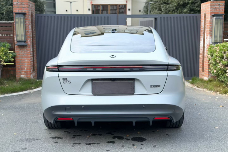 蔚来ET5 2022款 75kWh车身外观6006