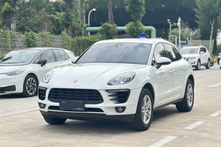 保时捷 2017款  Macan 2.0T车身外观6005