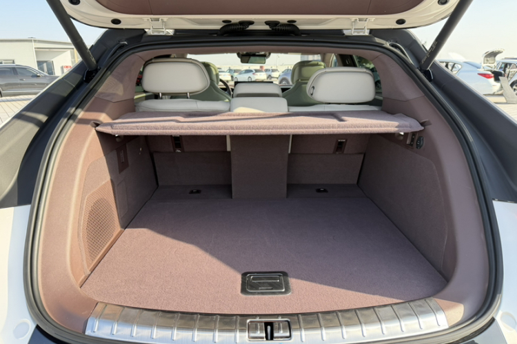 腾势Z9GT 2024款 1100四驱Max版局部细节23