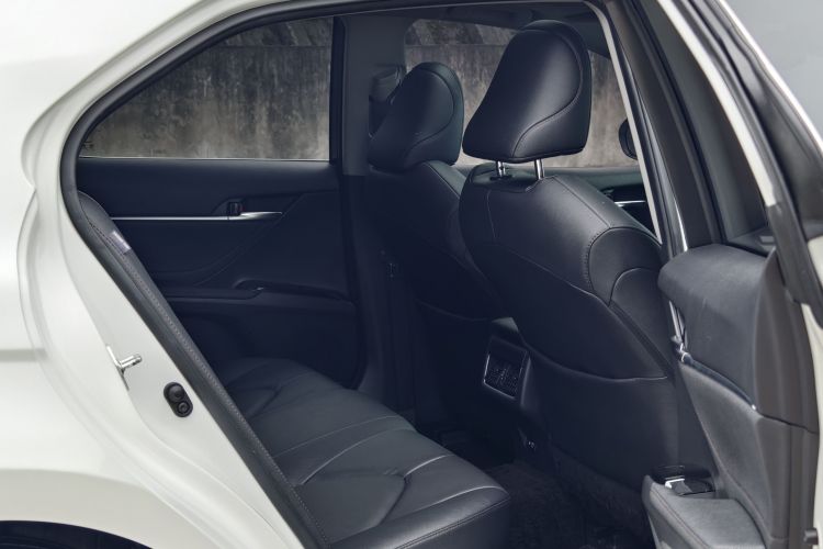 丰田 凯美瑞 2021款 2.5G 豪华版中控内饰7003