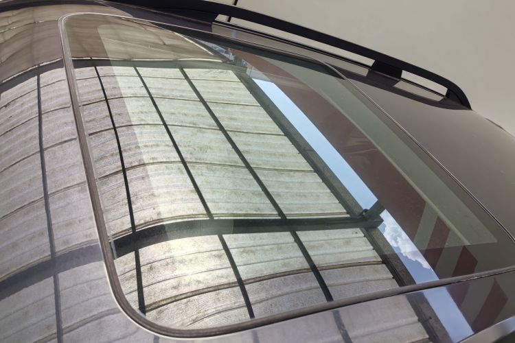 斯巴鲁 森林人 2013款 2.5i 自动豪华版车身外观6005