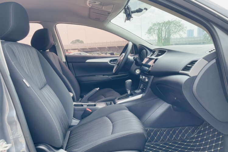 日产 轩逸 2022款 经典 1.6XE CVT舒适版局部细节19