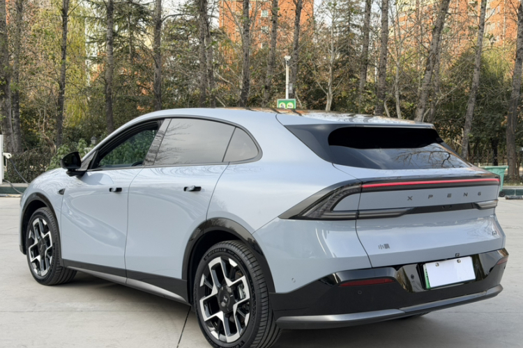 小鹏G7 2025款 702 超长续航 Max车身外观6004