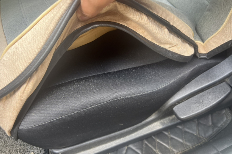 起亚 福瑞迪 2014款 1.6L MT GL中控内饰7006