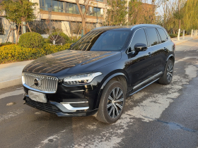 沃尔沃XC90 2023款 B5 智行豪华版 7座