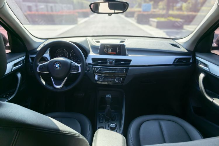 宝马X1 2016款 sDrive18Li 尊享型中控内饰7002