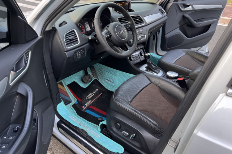 奥迪Q3 2017款 30 TFSI 时尚型局部细节19