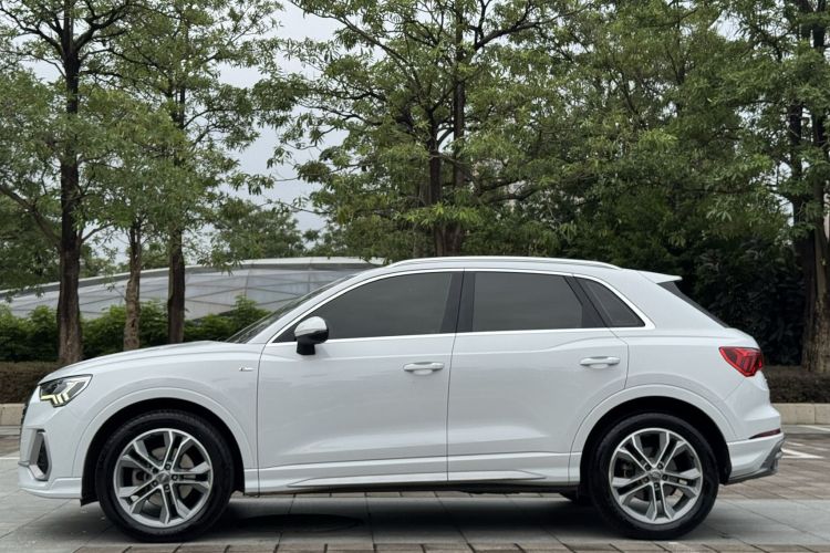 奥迪Q3 2020款 40 TFSI 时尚动感型车身外观6004