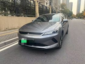 比亚迪 秦PLUS 2025款 EV 智驾版 510KM领先型