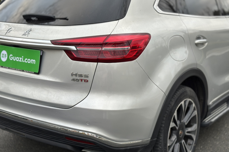 红旗HS5 2019款 2.0T 智联旗享四驱版车身外观6002