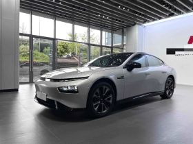 小鹏P7 2021款 480N